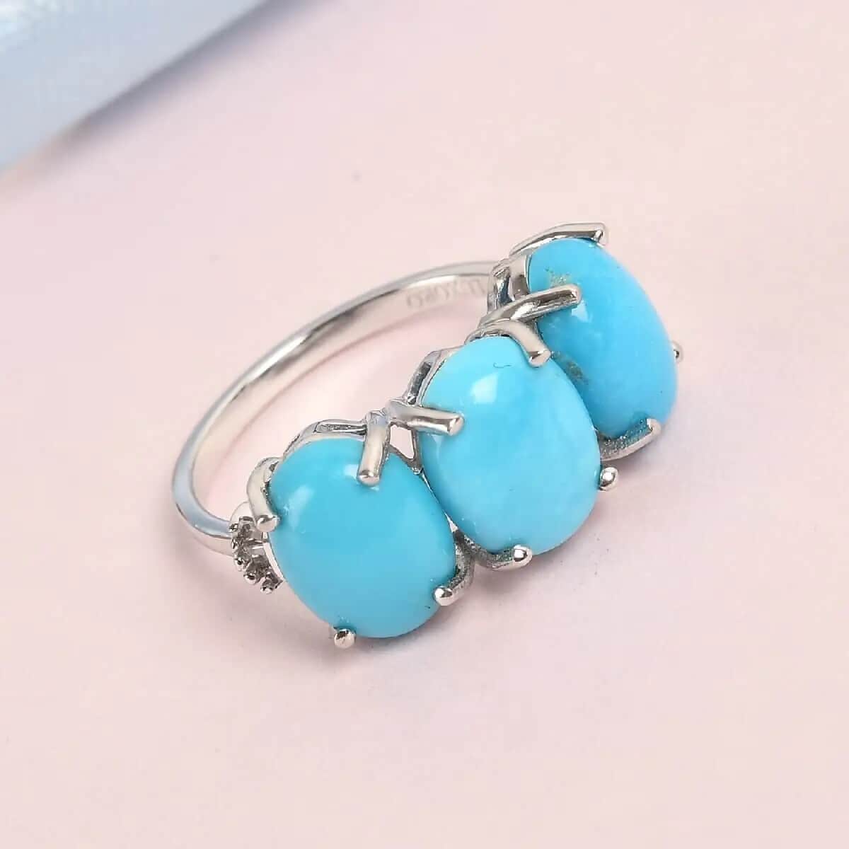 10K White Gold Oval Turquoise Diamond 3 Stone Ring Size 9 D25590