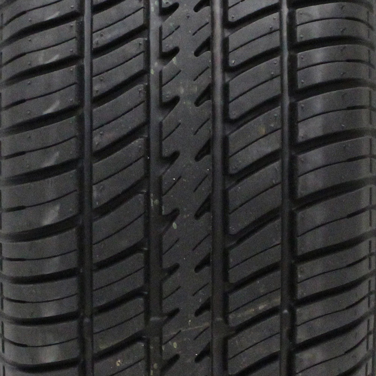 All Season P235/60R15 98T Passenger Tire Z324793