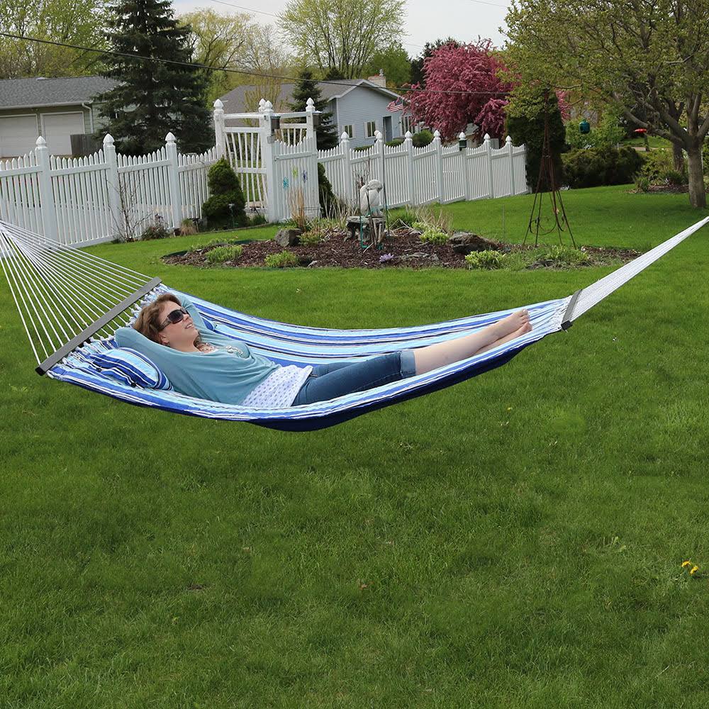 2-Person Quilted Fabric Spreader Bar Hammock and Pillow G163