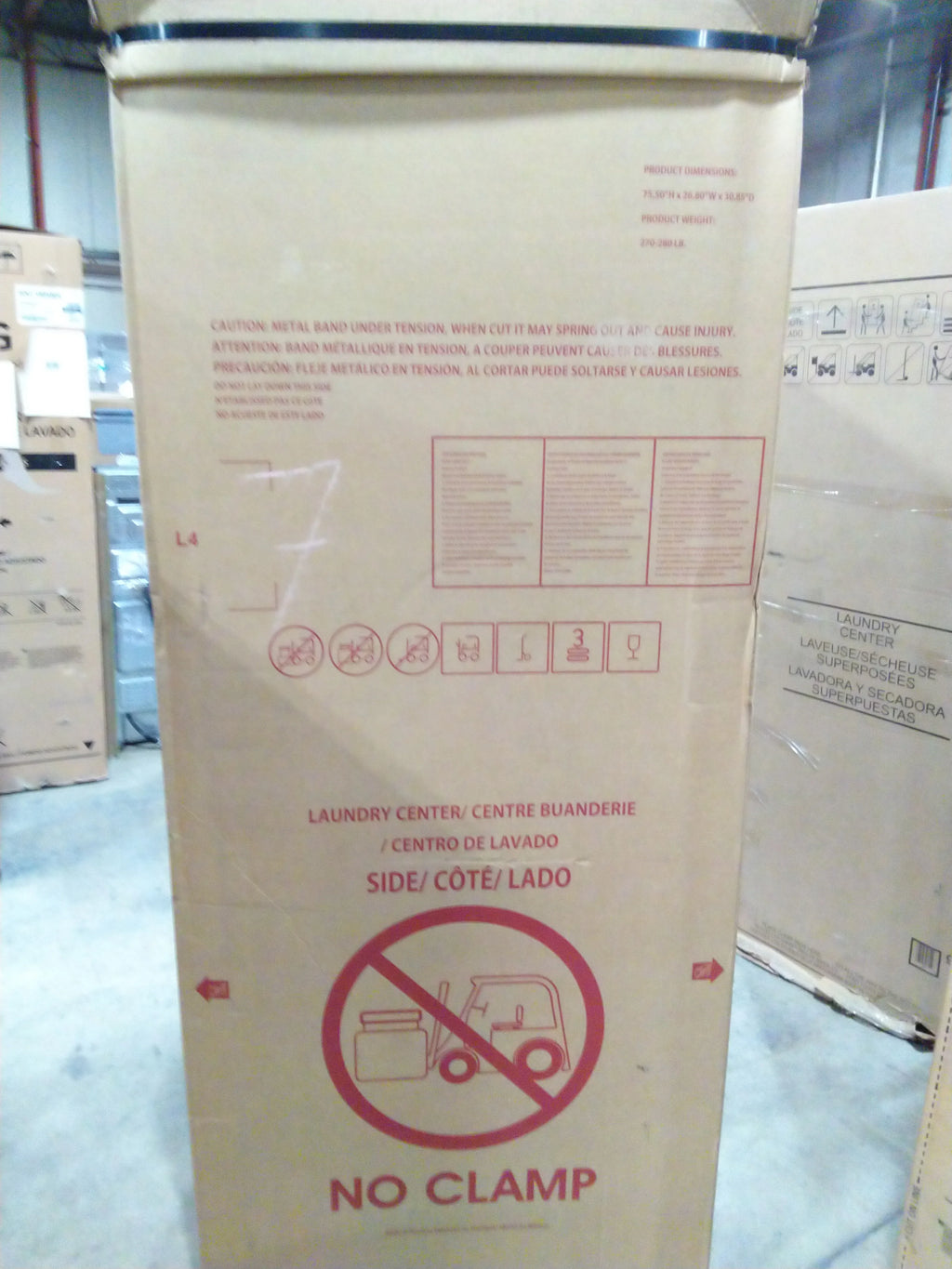 White 4.5 Cu. Ft. Washer and 5.9 Cu. Ft. Laundry Centre E871