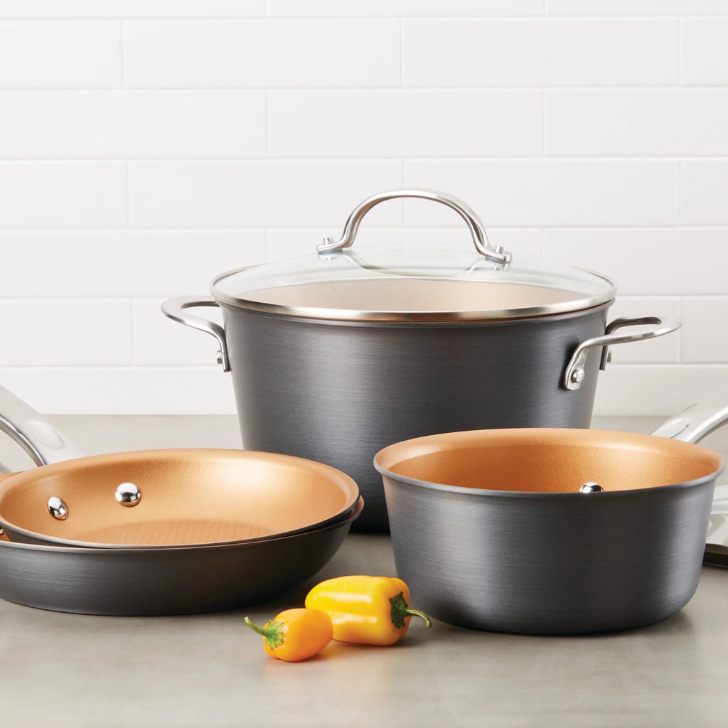 Hard-Anodized Nonstick Sauce Pan with Lid, 2-Quart, Gray R47149