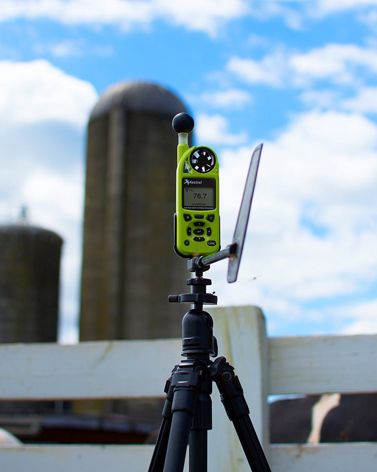 Cattle Heat Stress Tracker with Vane Mount B54140
