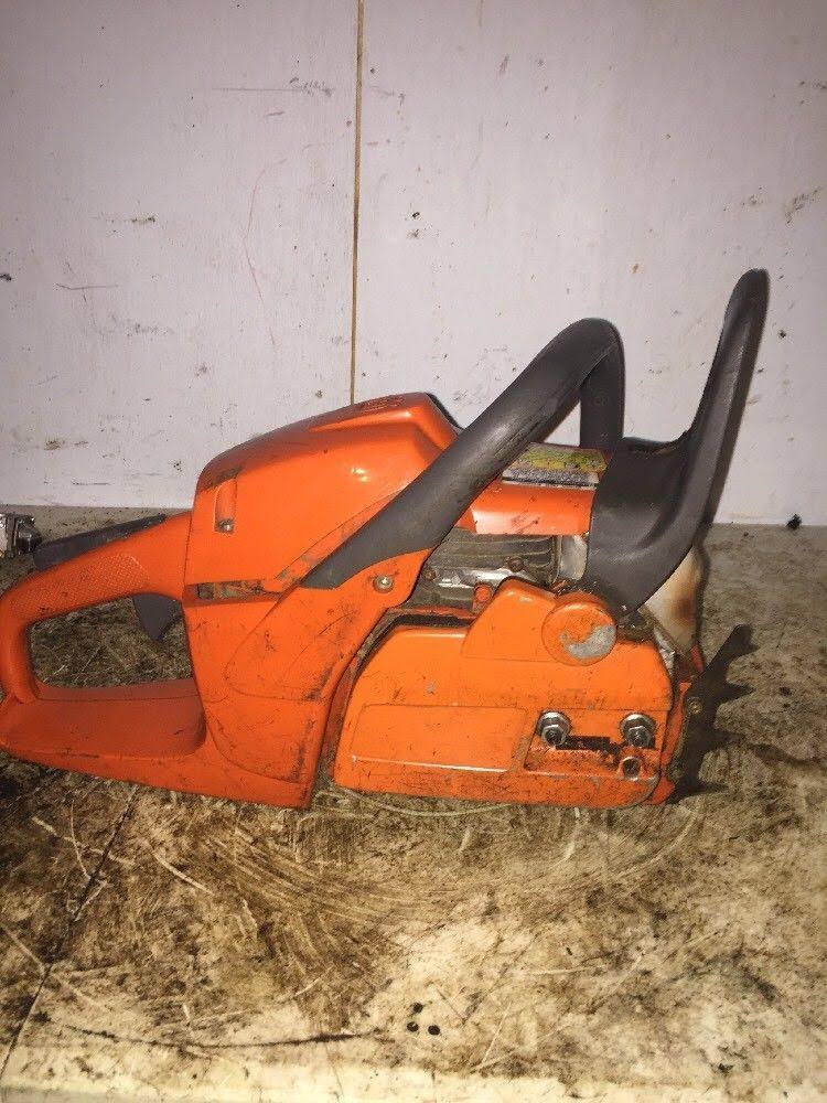 20x22 2-Cycle GAS Chainsaw O36256