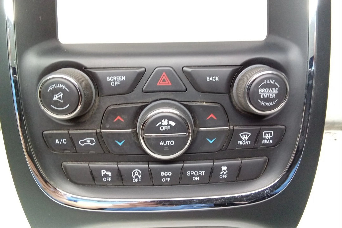 Pre-Owned Dodge Durango Climate AC Heater Control P89521