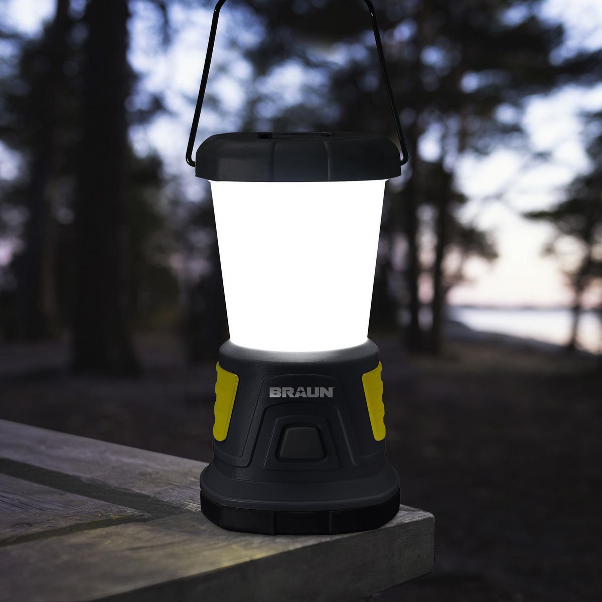 2000 Lumen 4 Mode Portable Lantern Y644